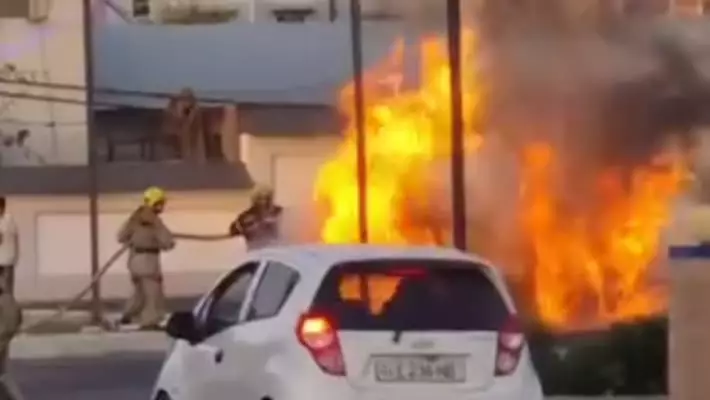 На заправке в Ташкенте загорелся автомобиль