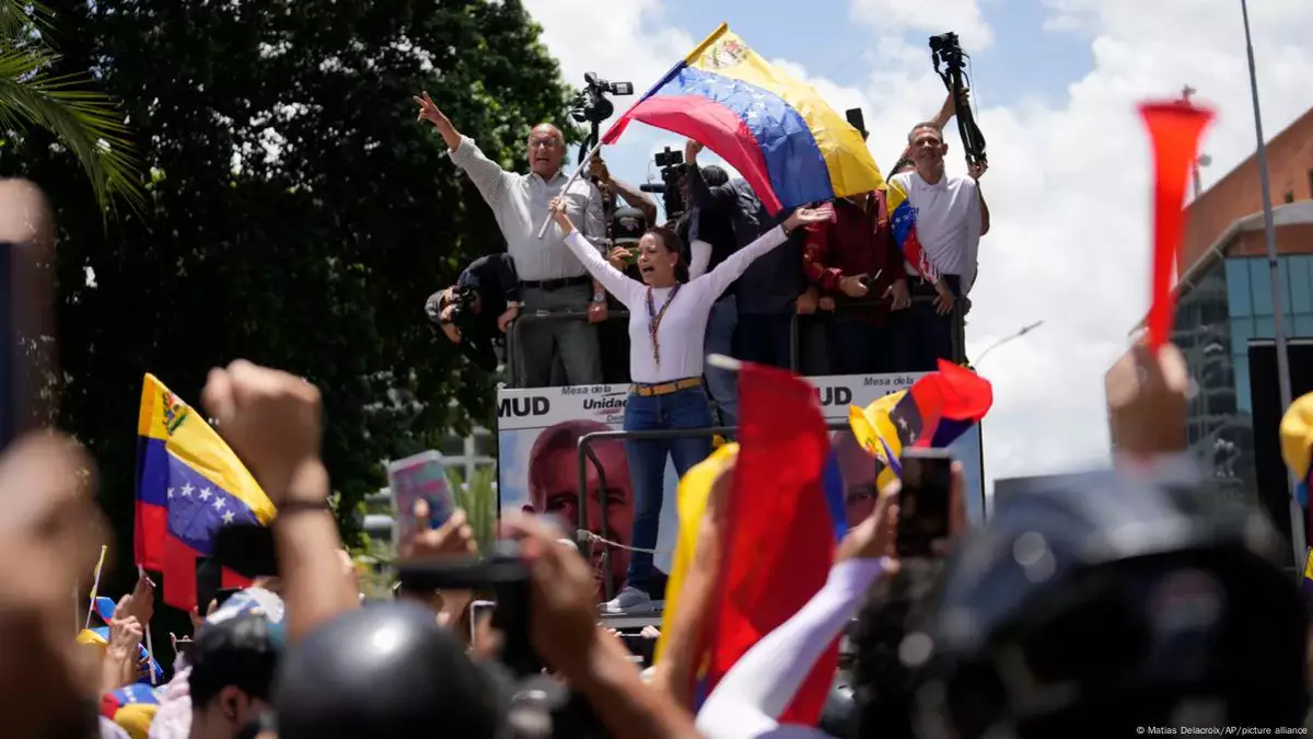 Власти Венесуэлы заявили о задержании 2 тыс демонстрантов