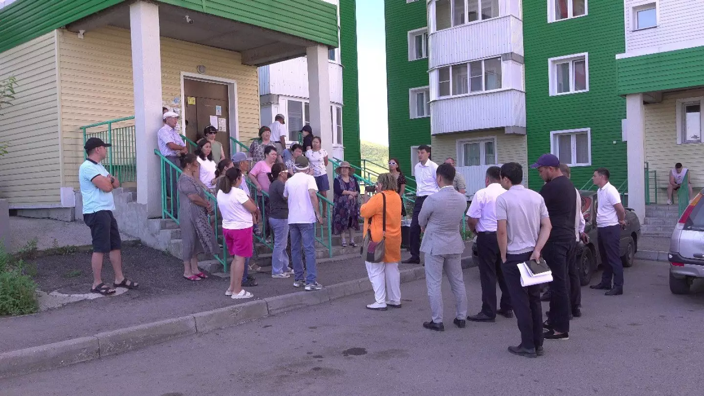 Микрорайон 19 в Усть-Каменогорске: шесть лет без света, школ, детсадов, транспорта и воды