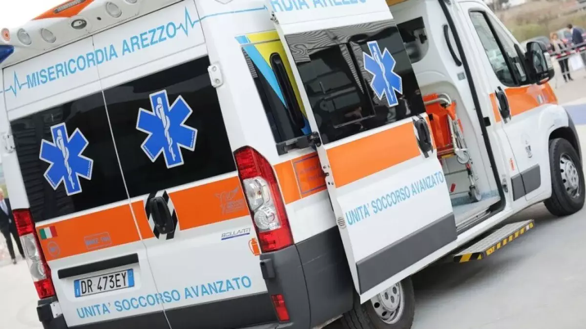 ДТП с туристическим автобусом в Италии: Один погибший, 15 раненых