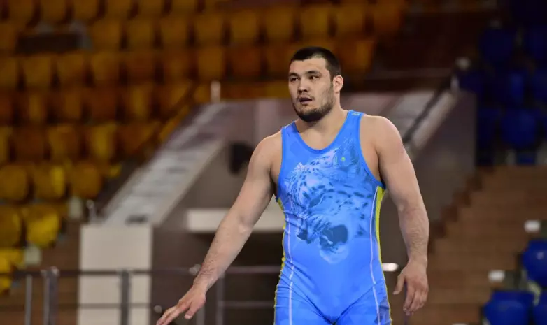 Олимпиада-2024: Прямая трансляция выступлений казахстанских борцов