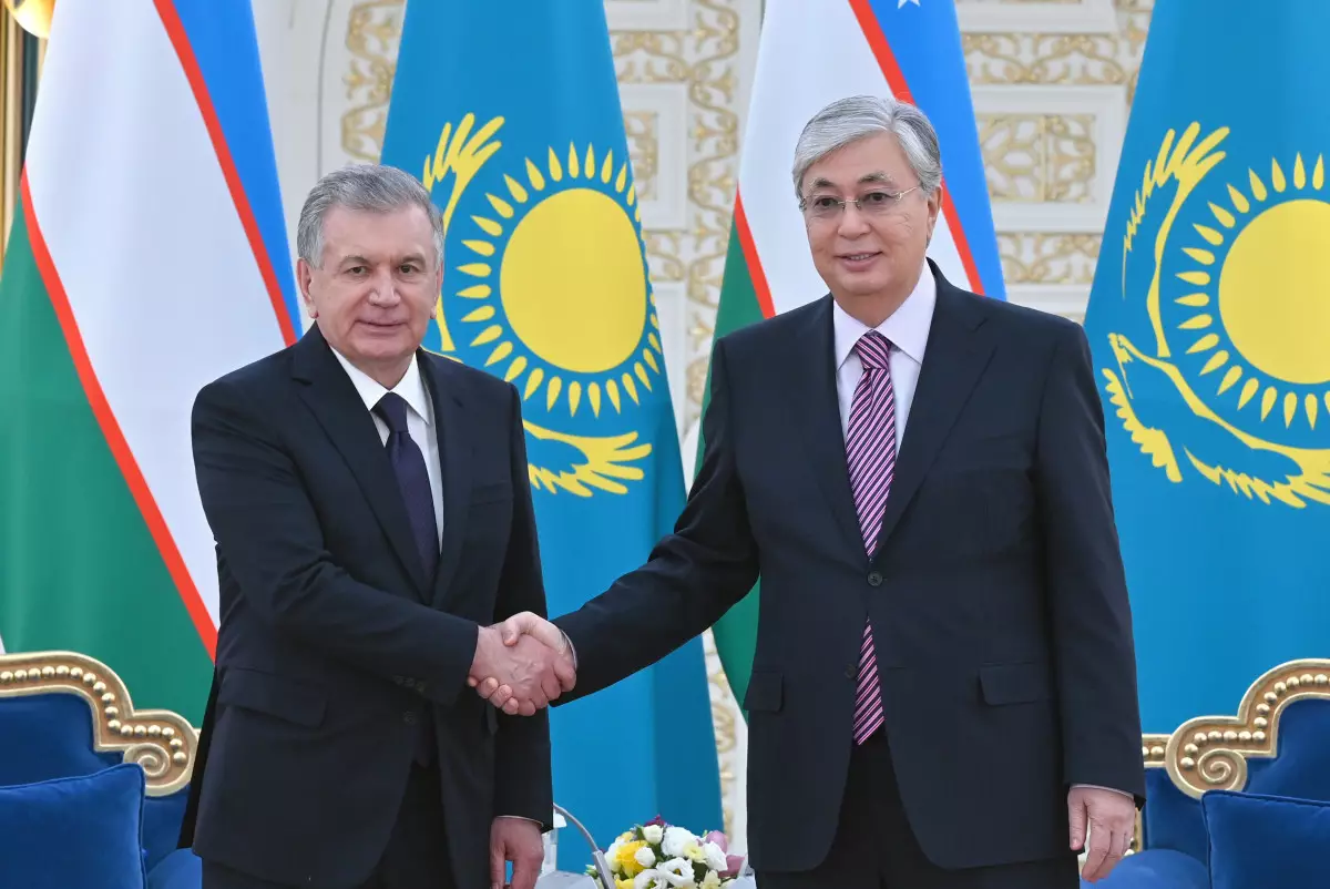 В Центральной Азии начался новый цикл сотрудничества: что ждут эксперты от визита Мирзиёева в Казахстан?