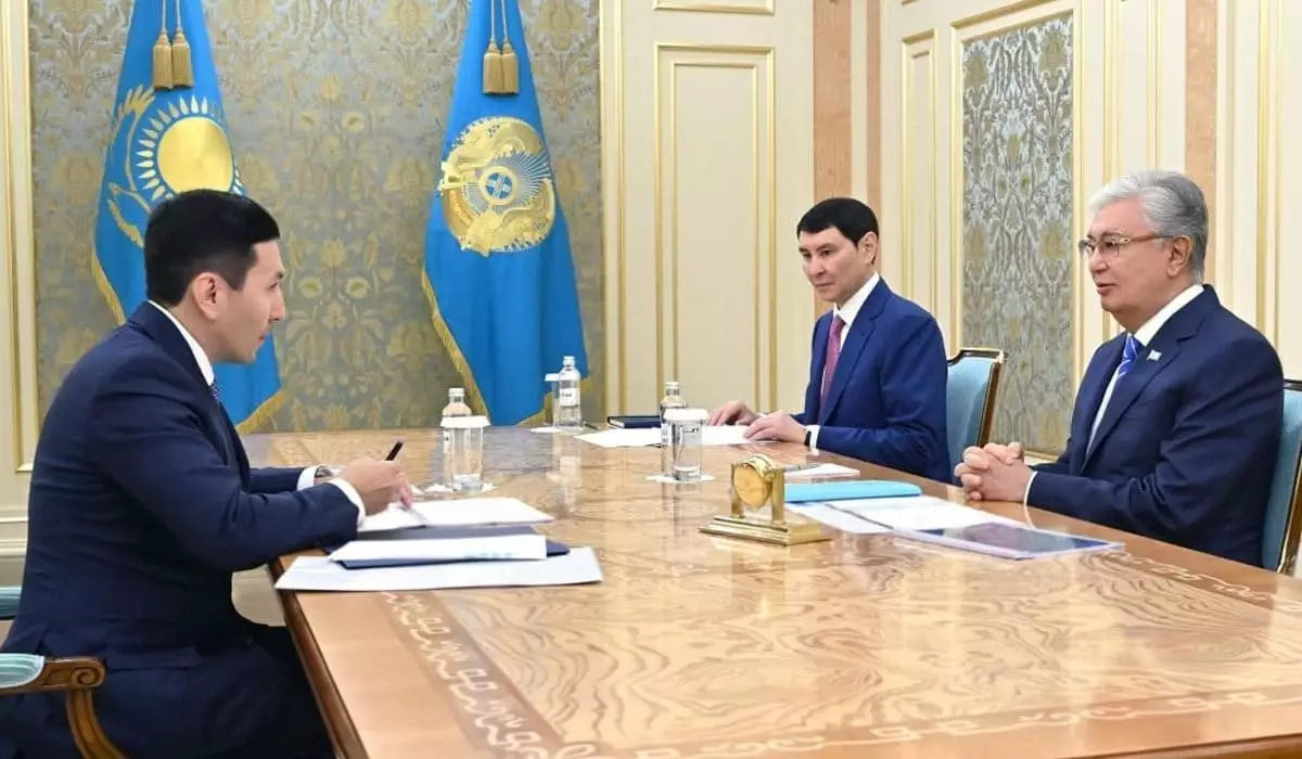 Токаев обозначил ряд конкретных задач перед главой фонда «Самрук-Қазына»
