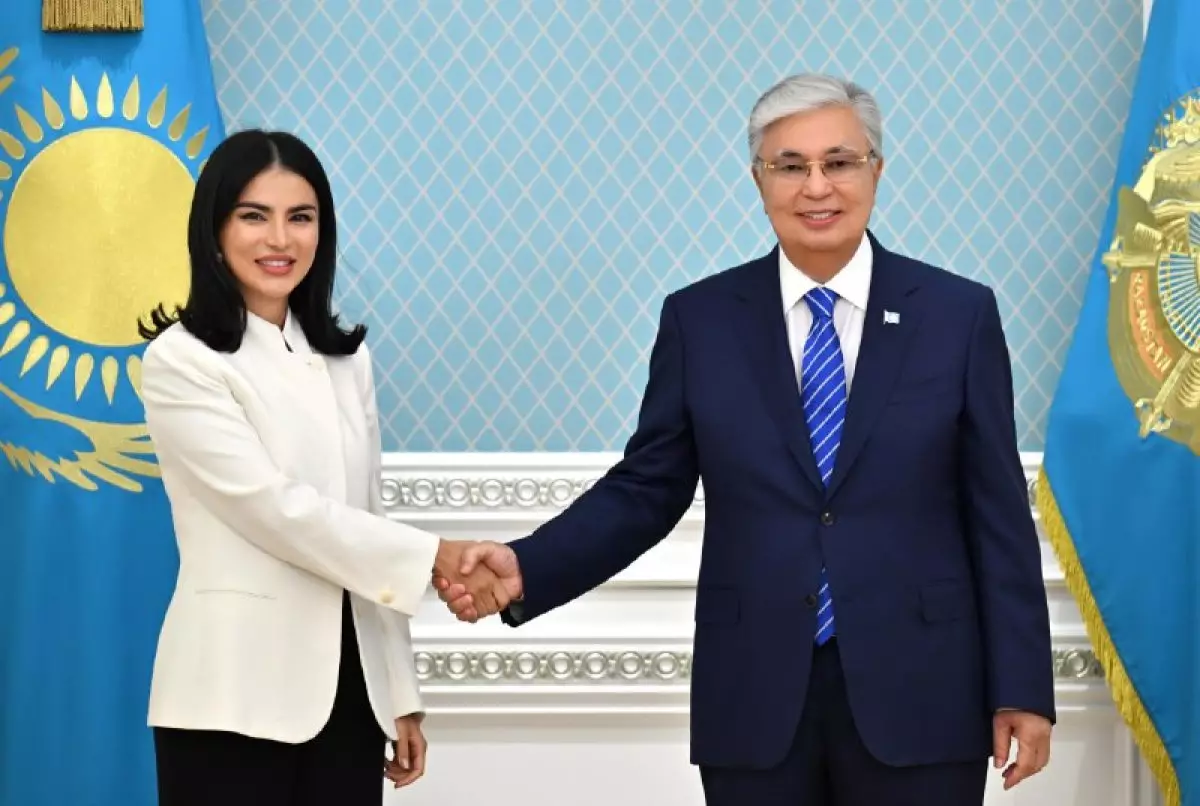 Тоқаев Өзбекстан президенті Мирзиёевтің көмекші қызын қабылдады