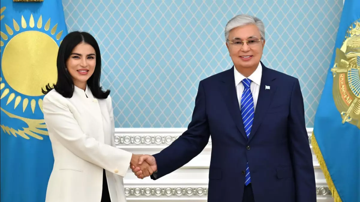 Президент Казахстана встретился с помощником Президента Узбекистана Саидой Мирзиёевой