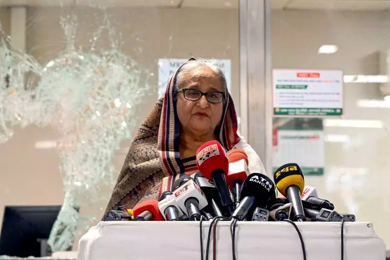 Премьер-министр Бангладеш ушла в отставку и покинула страну на фоне протестов