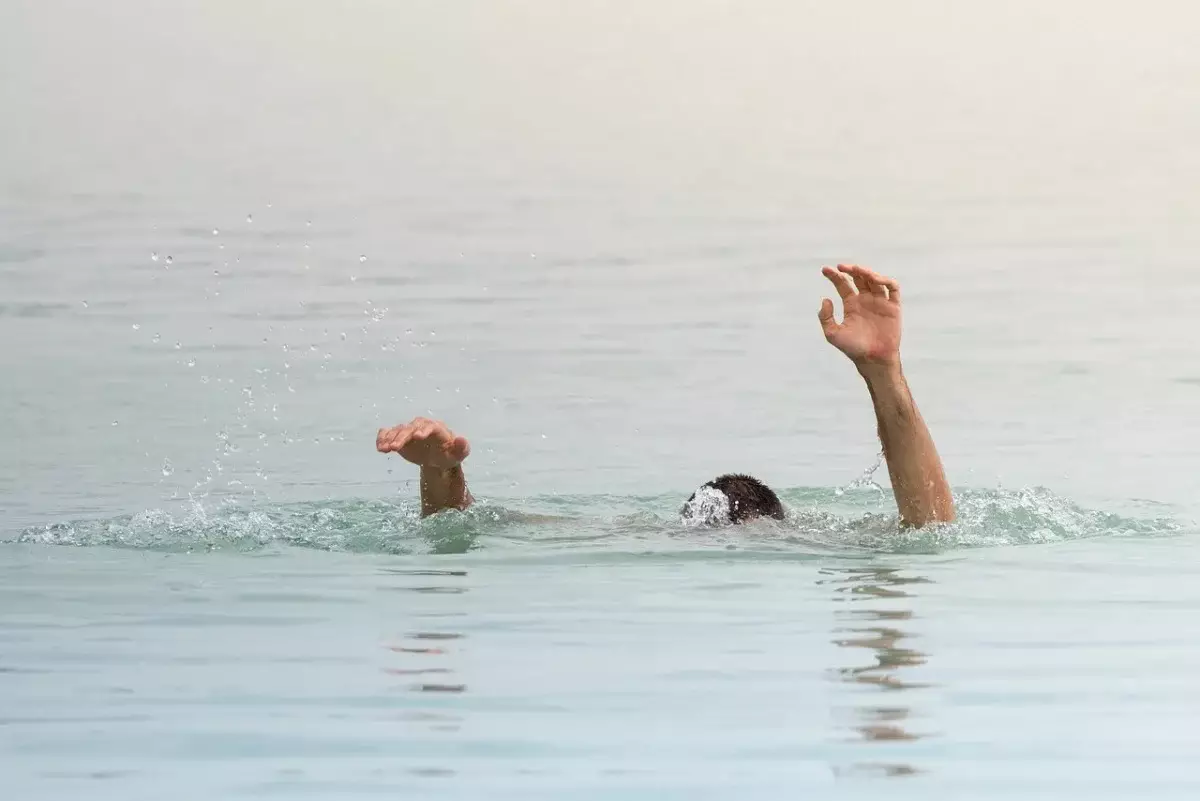 В воде началась паника – супруги с двумя детьми утонули в Акмолинской области