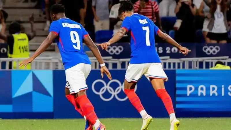 Футболисты сборной Франции до 83 минуты уступали Египту, но вышли в финал Олимпиады