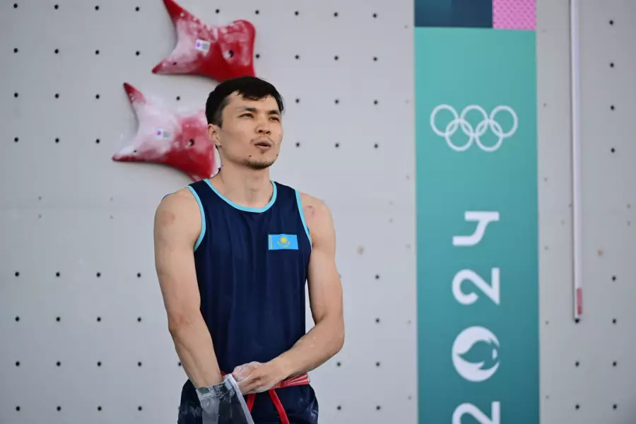 Қазақстандық спортшы Олимпиада рекордын жаңартқан сында финалдық кезеңге шықты