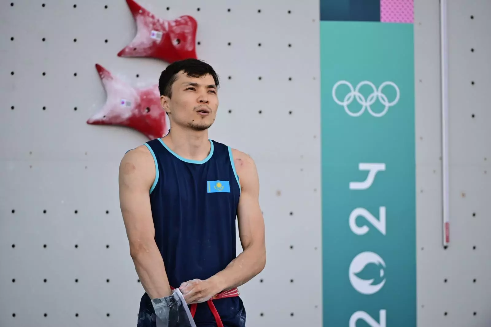 Құзға өрмелеу: Әмір Маймұратов Олимпиада рекордын жаңартты