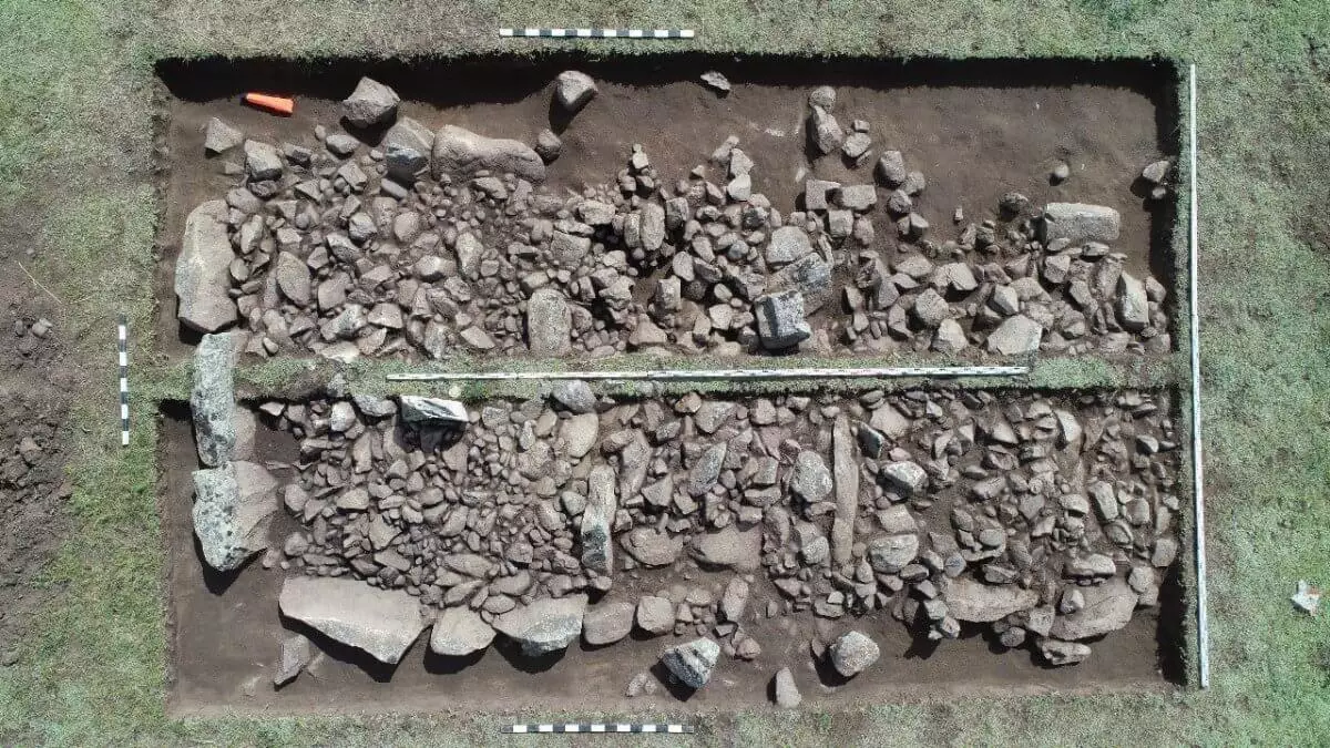 Древние артефакты обнаружили археологи во время раскопок в ВКО