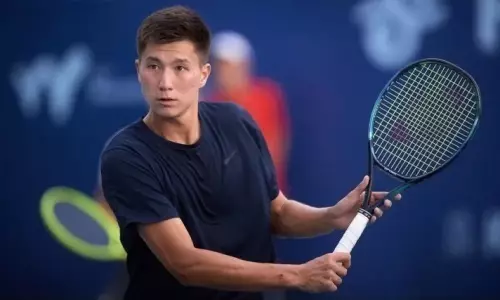 Казахстанский теннисист уверенной победой стартовал на турнире в США