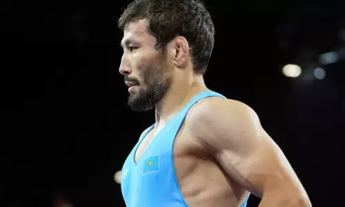 Сенсационный казахстанский борец вышел в финал Олимпиады-2024