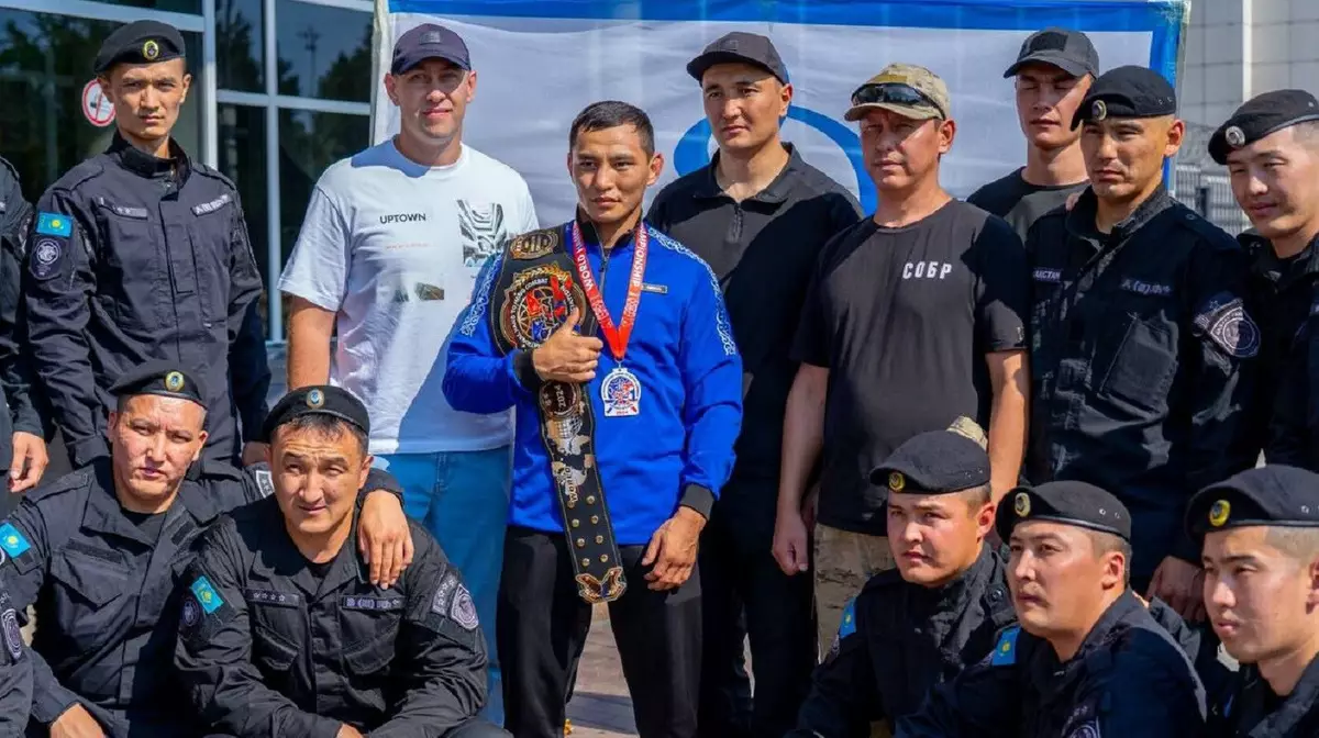 Полицейский из ВКО стал чемпионом мира по рукопашному бою