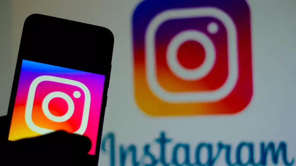 Instagram откроется в 21.30 - глава Минтранса Турции Абдулкадир Уралоглу