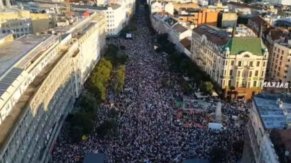 "Рудника не будет": в Белграде протестуют против добычи лития