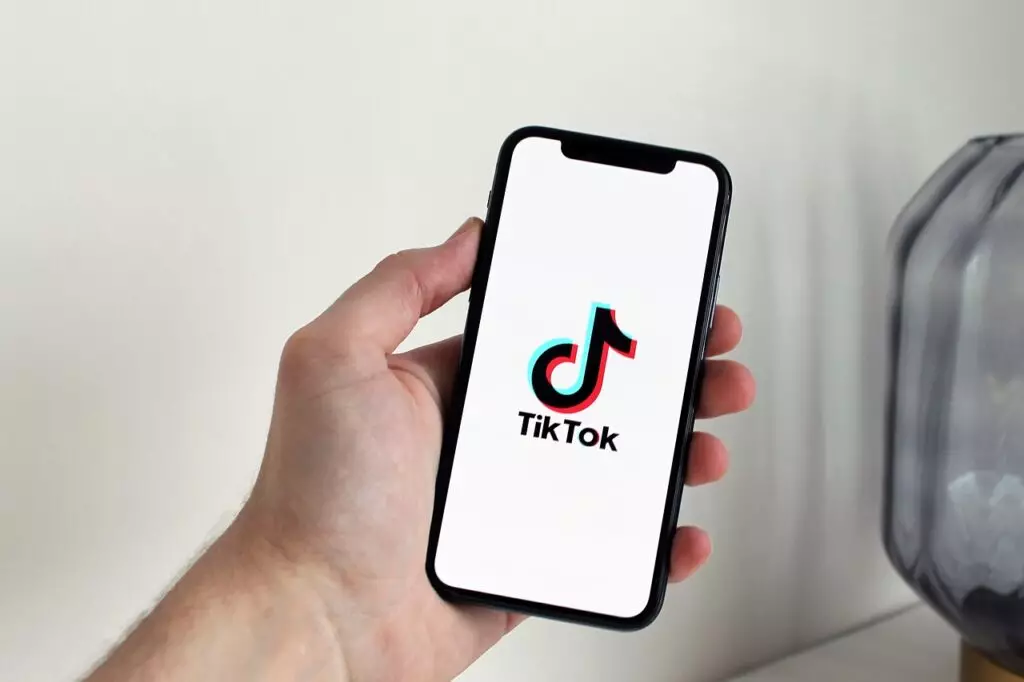 Астанчане заработали 34 млн тенге на азартных играх в TikTok и получили 4 года колонии