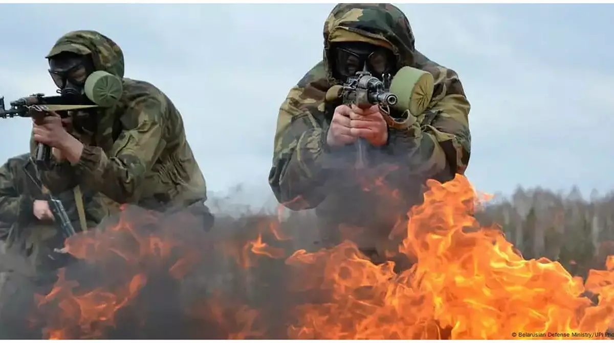 Минск өз армиясының үштен бір бөлігін Украинамен шекараға ауыстырды