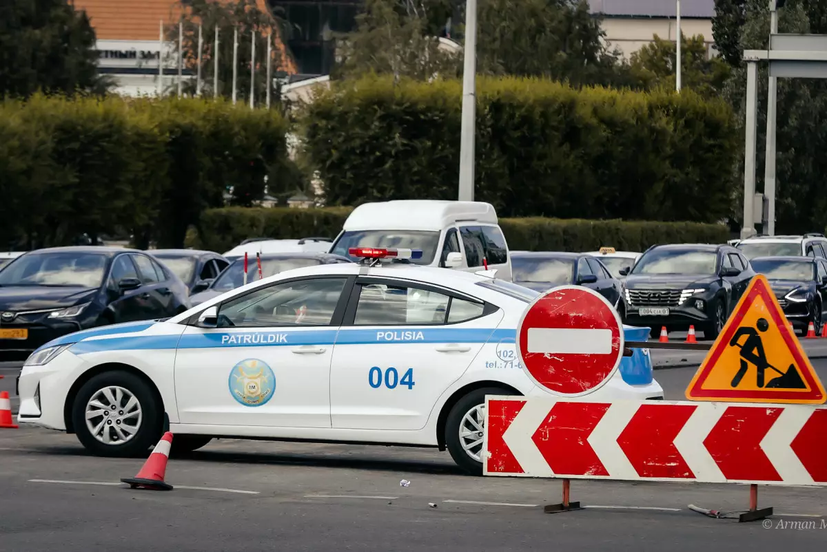 Водитель мопеда погиб в жуткой аварии в Астане