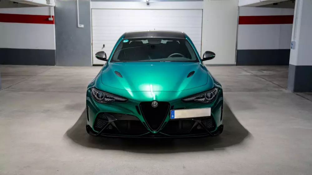 На аукционе продается редкая Alfa Romeo Giulia GTA