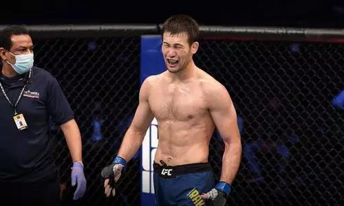 Шавкат Рахмонов обидно потроллил чемпиона UFC