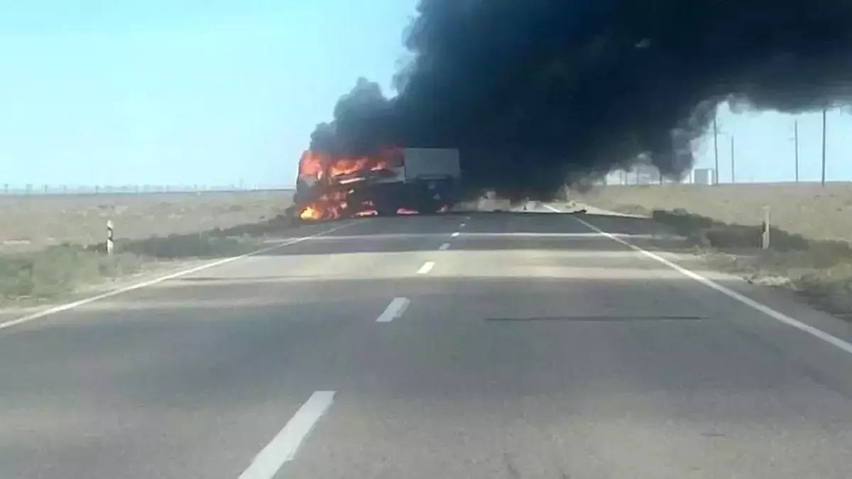 Смертельное ДТП с пожаром произошло на трассе близ Актау