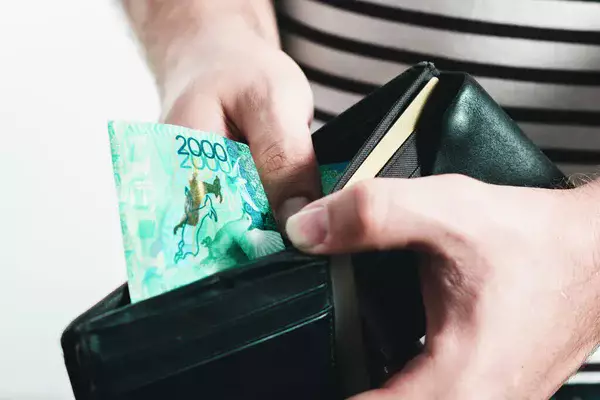 Студентам в 2025 году повысят стипендию на 15-20%