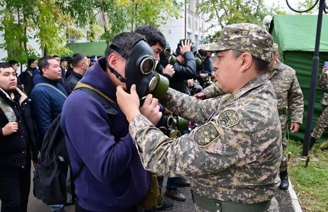 Сборы военнообязанных начались в Астане