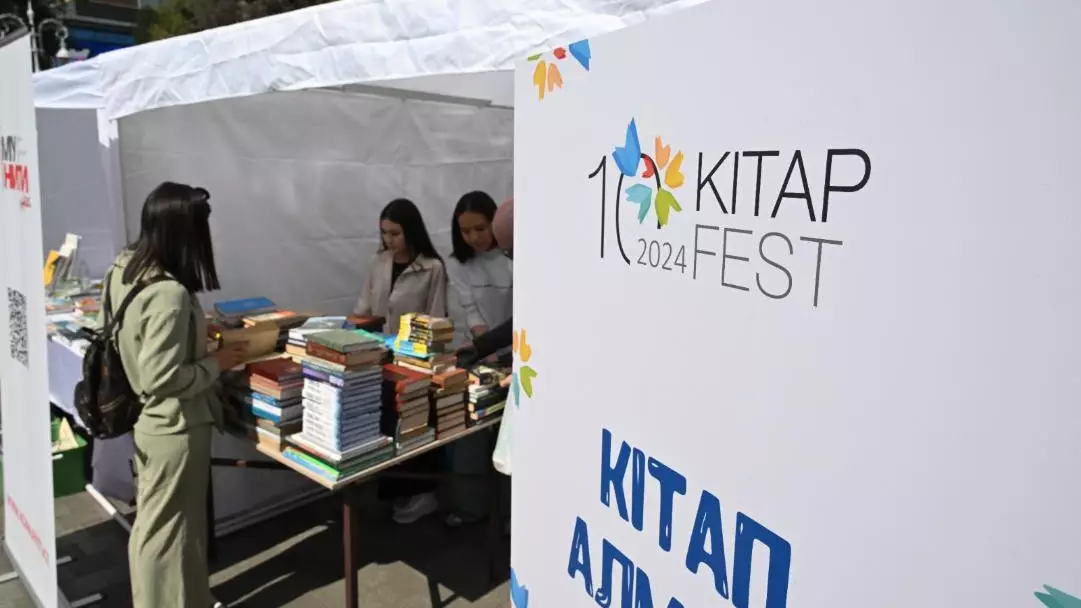 Kitap Fest: алматылықтар 8 мыңнан астам кітап сатып алды