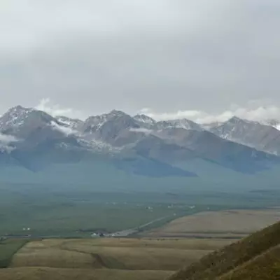 Как казахский жайлау в Китае привлекает миллионы туристов