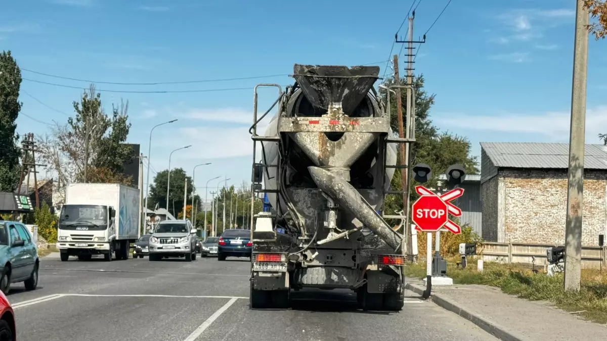 Кербұлақтағы көлік жолдары көңілден шыға ма