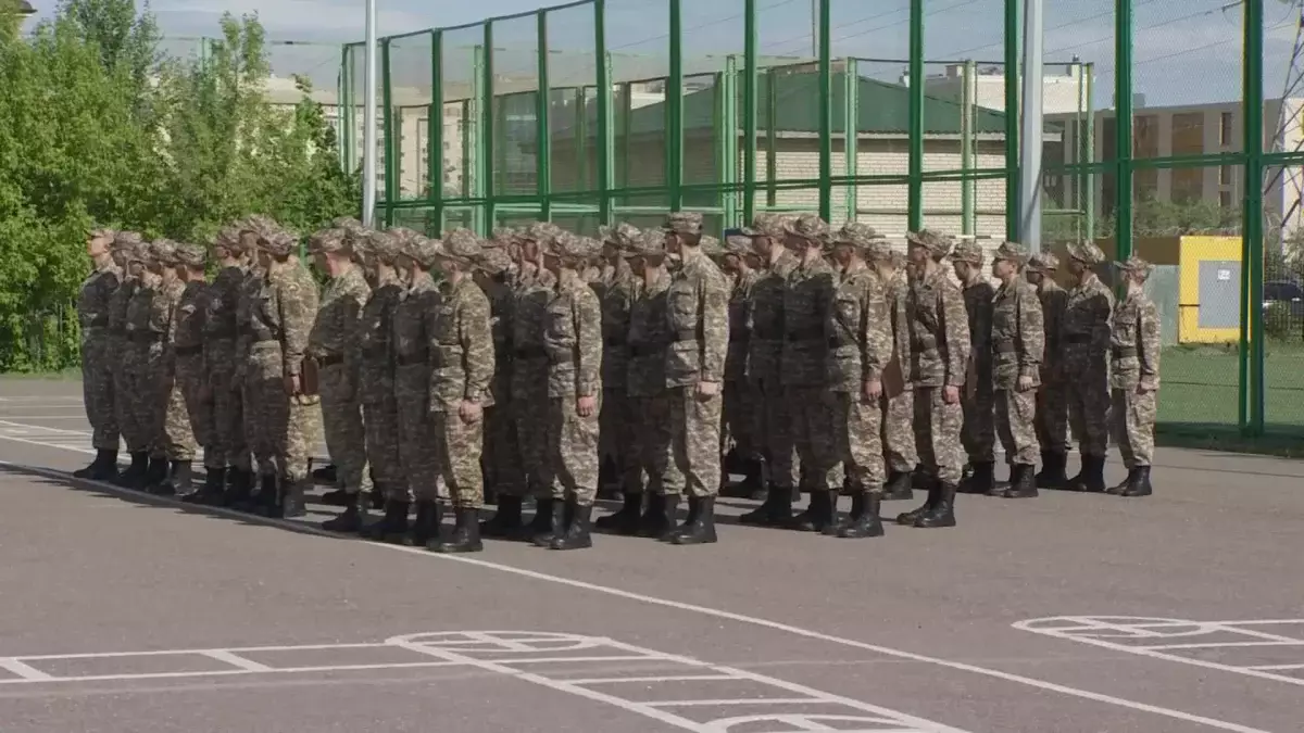 Әскердегі әлімжеттік: Президент ІІМ шұғыл тапсырма берді