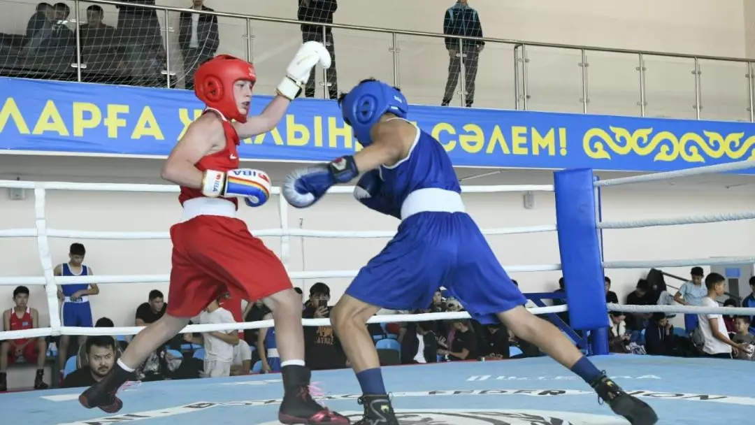 Астанада бокстан жасөспірімдер арасында турнир өтіп жатыр