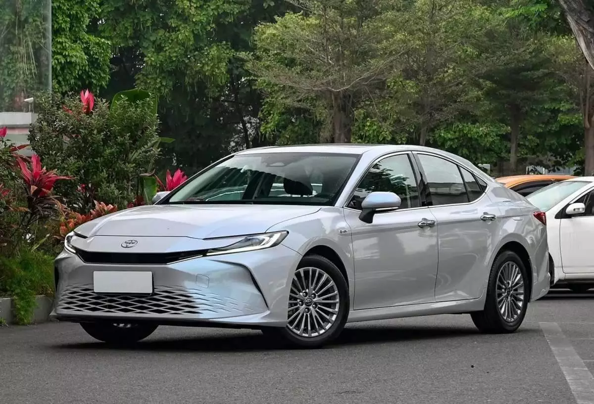 Когда ждать новую Toyota Camry в Казахстане?