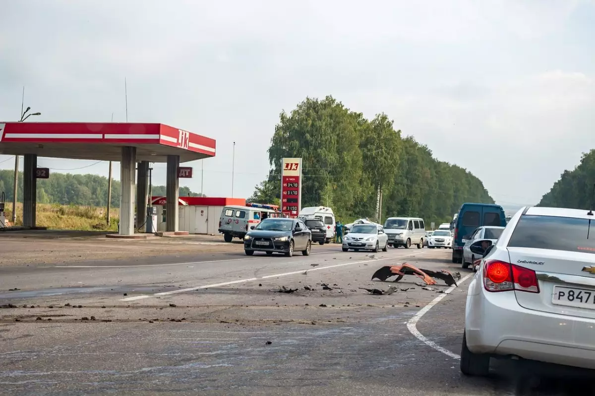 В ДТП с КамАЗом в СКО погибли два человека