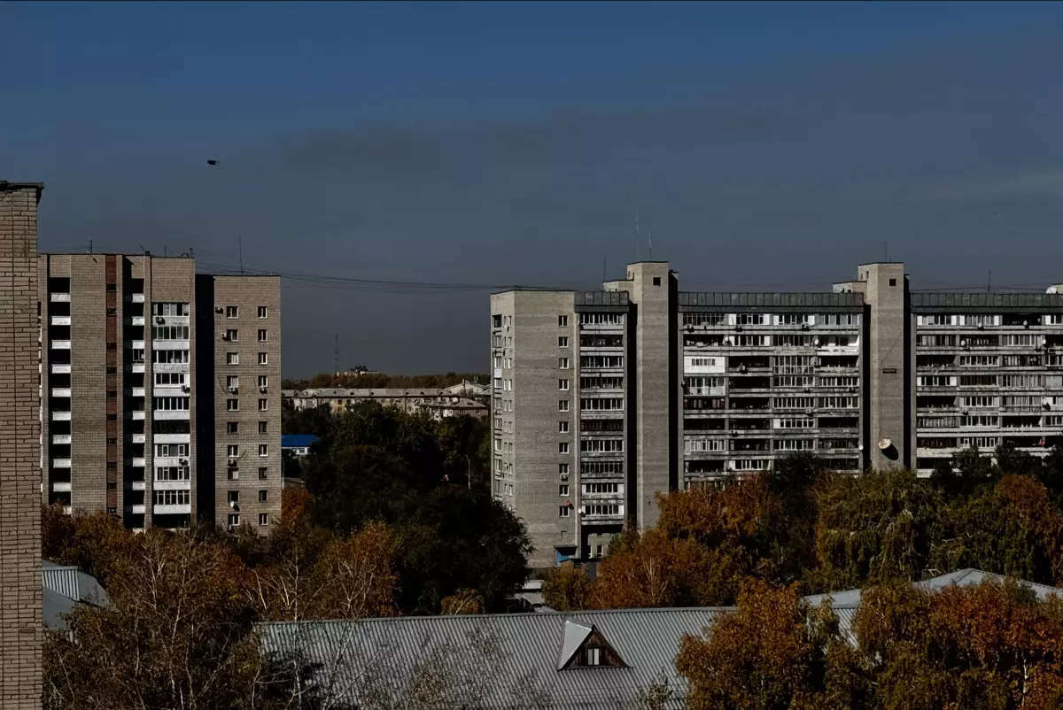 Усть-Каменогорск накрыл едкий смог: горожане жалуются на кашель