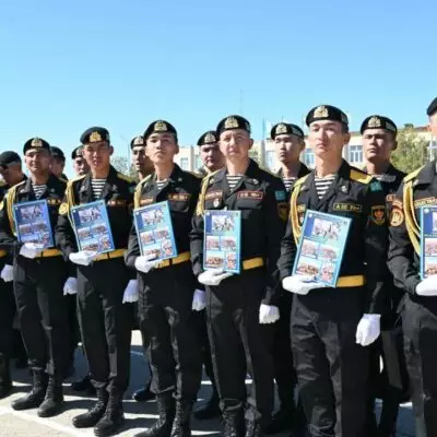 В Актау уволили в запас участников противопаводковых мероприятий