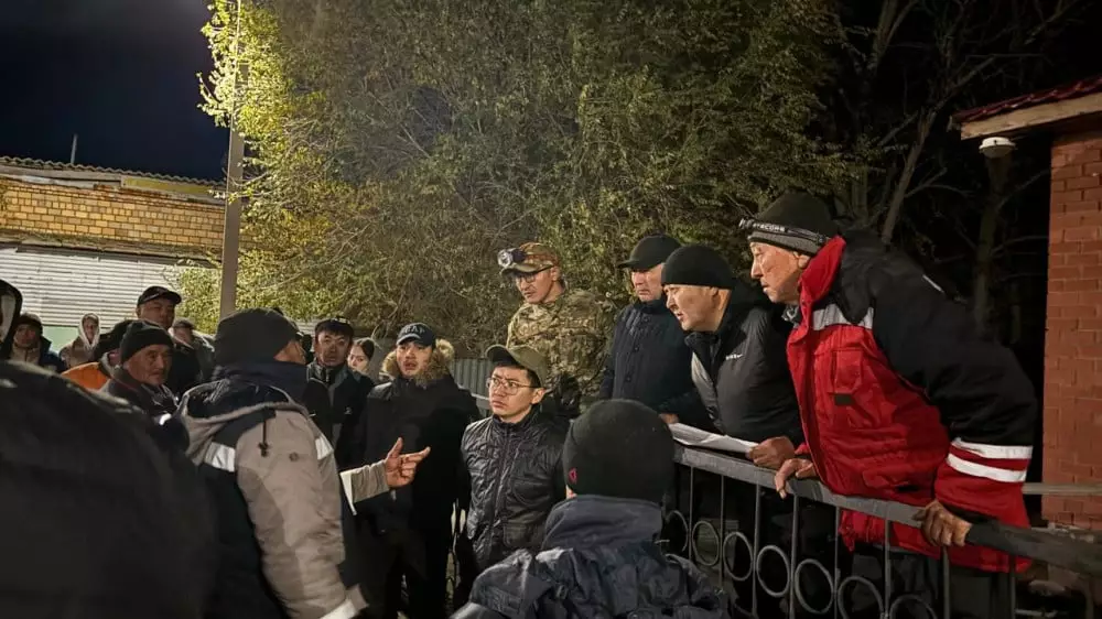 Қарағанды ​​облысында жүзге жуық адам бес жасар баланы іздеді