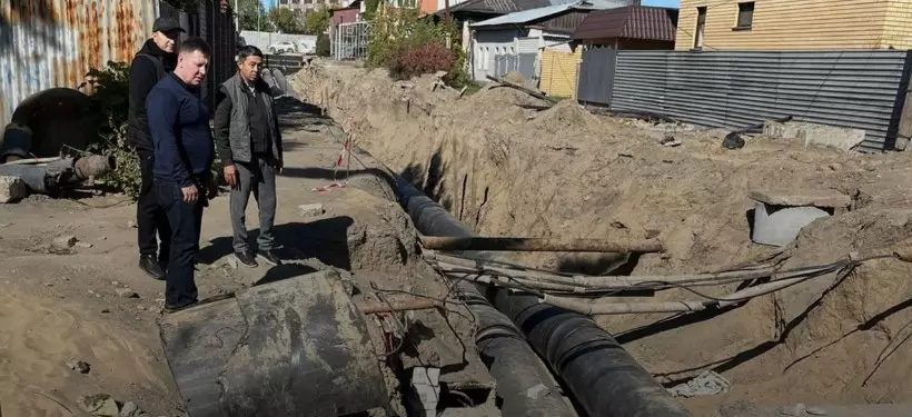 Куда семейчанам обращаться при авариях на теплосетях: контакты "Теплокоммунэнерго"