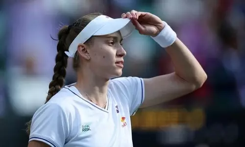 Елену Рыбакину официально обошли в топ-5 рейтинга WTA