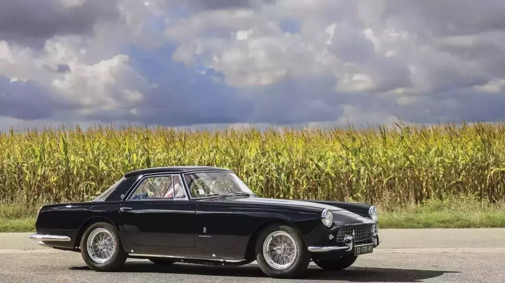 Уникальный Ferrari 250 GT Джоли на аукционе Christie's