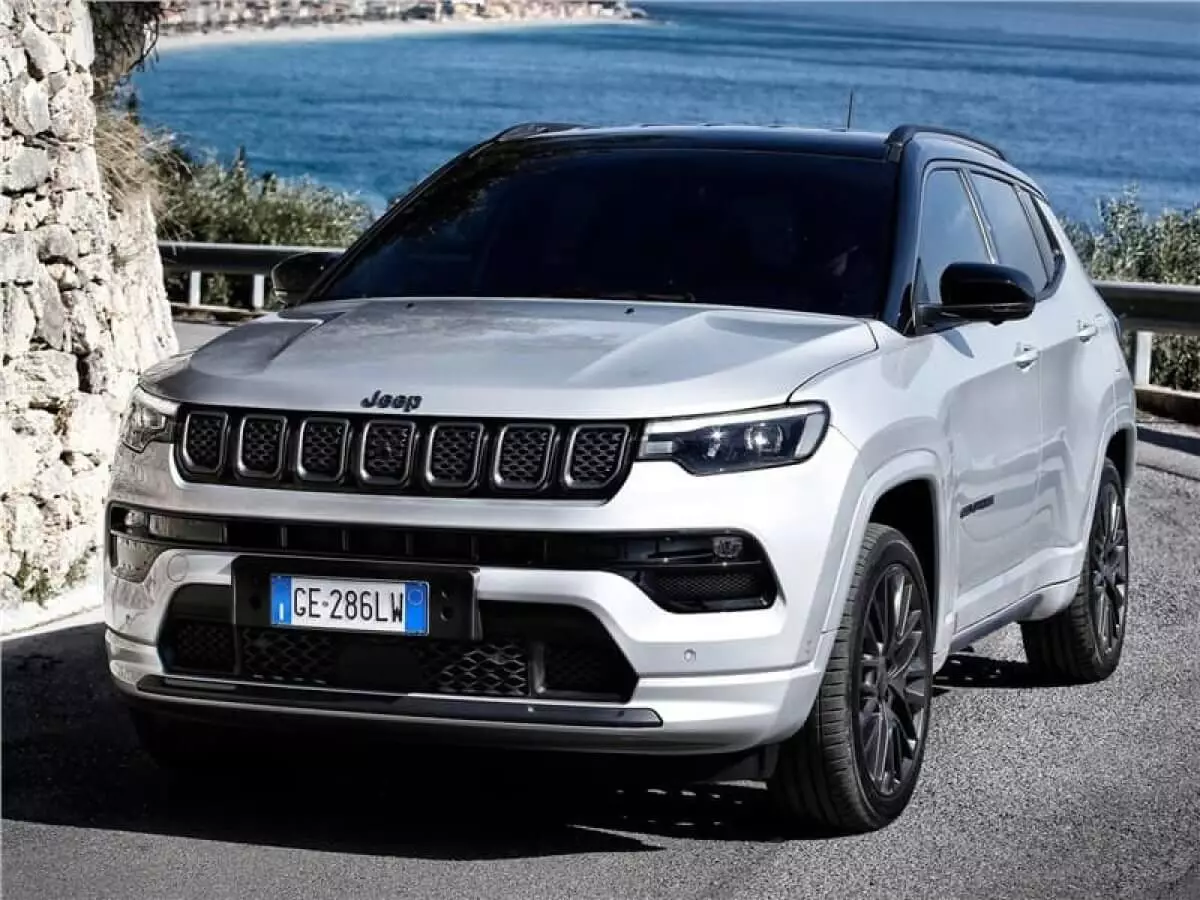 Jeep представил новое поколение Compass: дизайн, характеристики и дата выхода