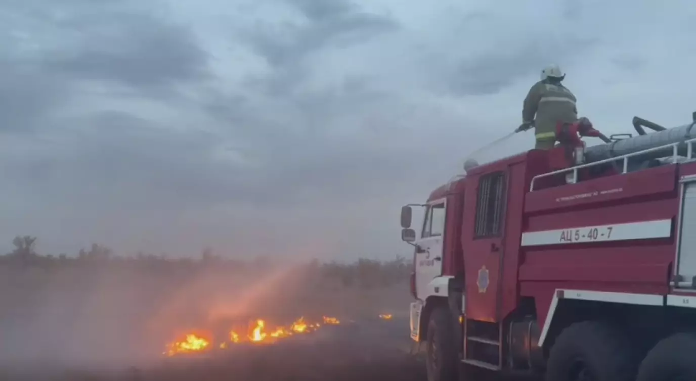 Крупный степной пожар ликвидировали в Костанайской области