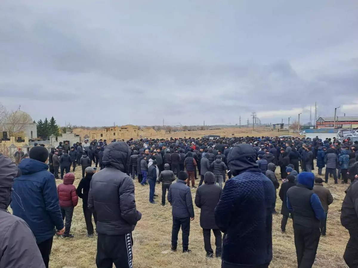 В Казахстане проводили в последний путь вора в законе Леху Семипалатинского — ВИДЕО