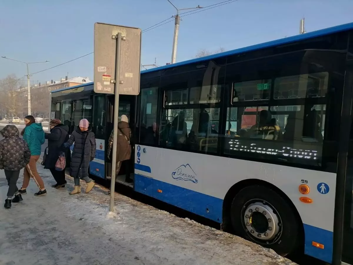 Көпбалалы аналар автобуста тегін жүретін болды