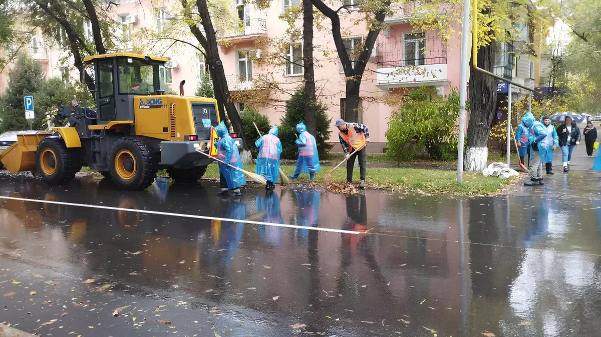 Ледяные будни мегаполиса: Алматы готовится к зиме