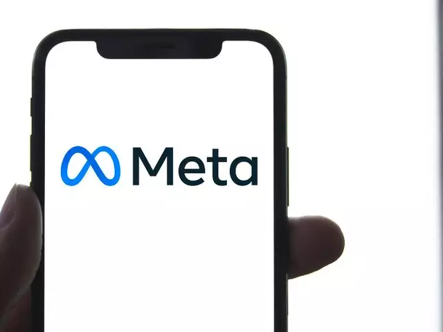 Meta проводит сокращение штата в Instagram, WhatsApp и Reality Labs