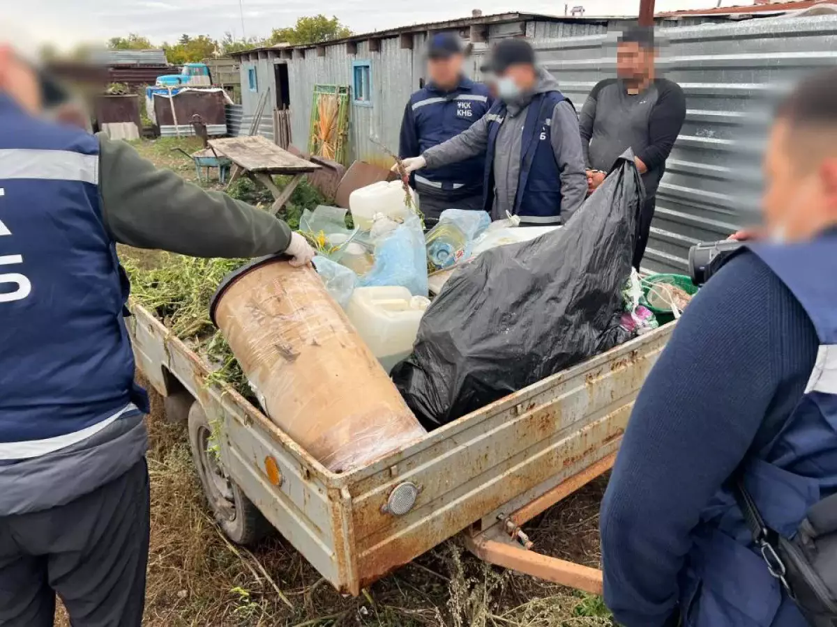 КНБ накрыл нарколабораторию в Акмолинской области