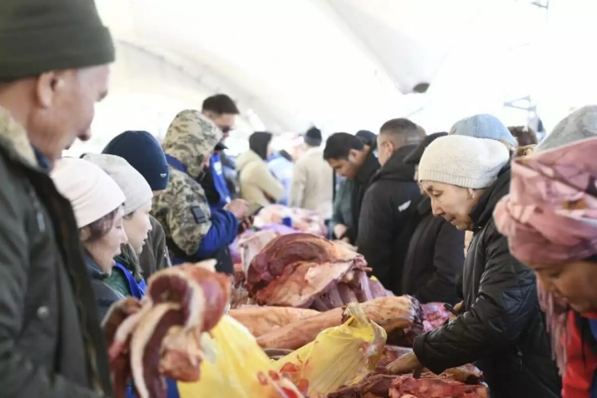 Үш өңірдің шаруалары Астанадағы жермеңкеге қандай өнімдер әкелді