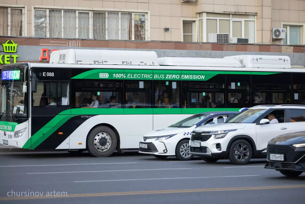 В Астане изменили схему движения по одному автобусному маршруту